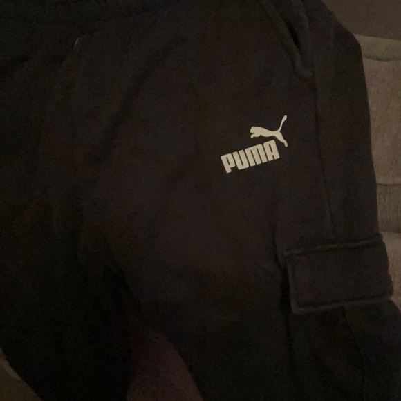 Puma sweats - Picture 1 of 1